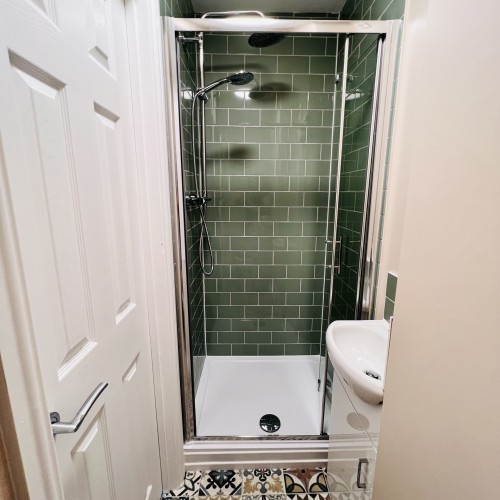 20250822_095051163_iOS