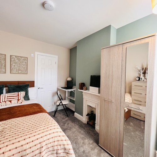 20250822_103519836_iOS