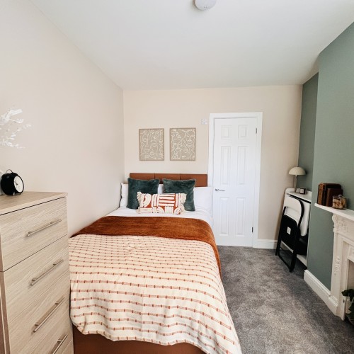 20250822_103623225_iOS