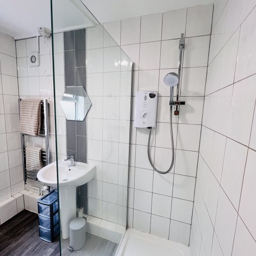 20250822_114037163_iOS