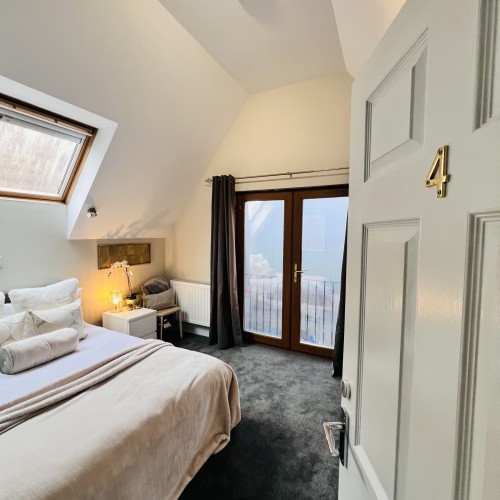 20260309_100149911_iOS