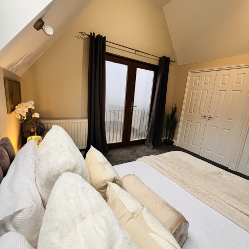 20260309_100431618_iOS