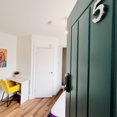 20250729_121306537_iOS