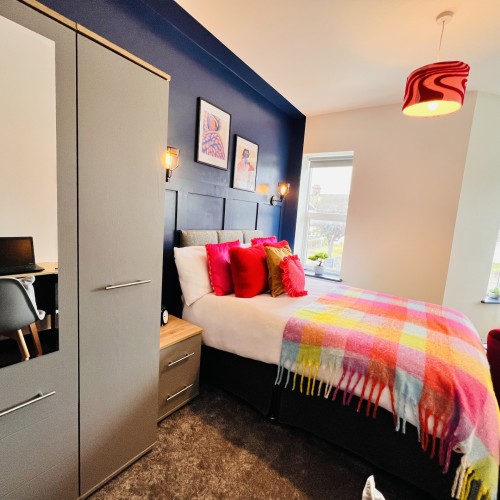 20250903_115330489_iOS