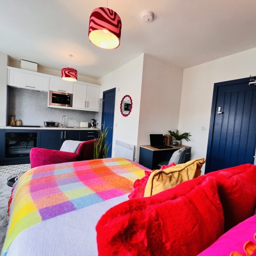 20250903_115651135_iOS