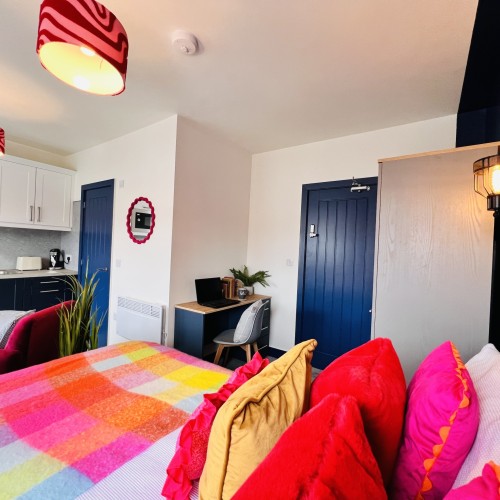 20250903_115703877_iOS