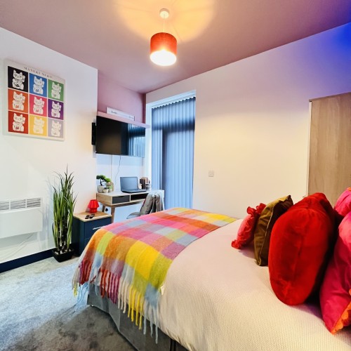 20250903_133744496_iOS