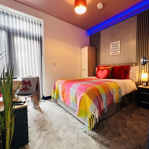 20250903_134439146_iOS