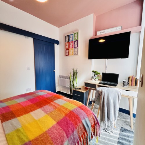 20250903_134455826_iOS