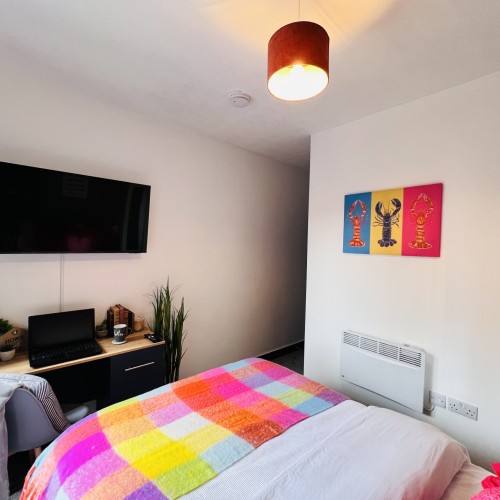 20250903_140941979_iOS