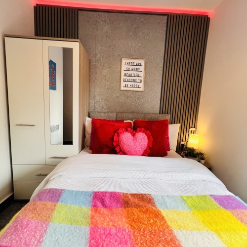 20250903_141043435_iOS