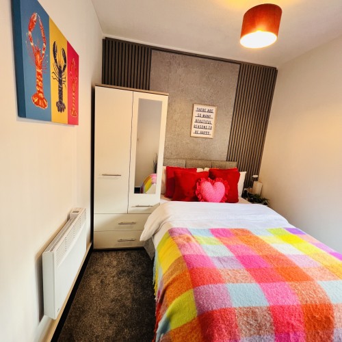 20250904_155653770_iOS