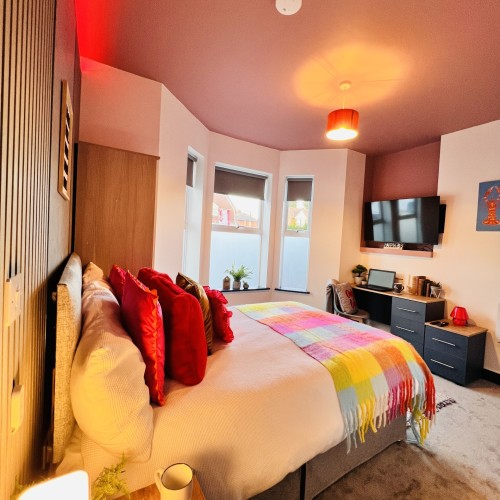 20250904_180156102_iOS