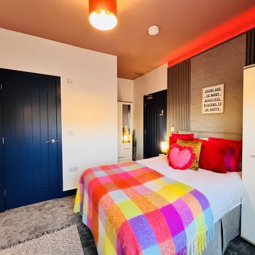 20250904_180502530_iOS