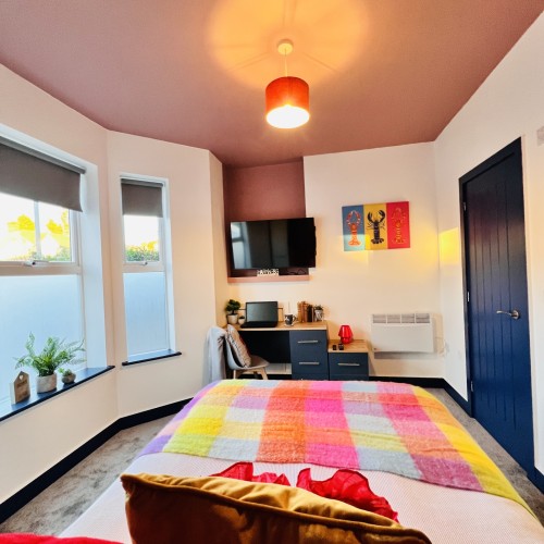 20250904_180626619_iOS